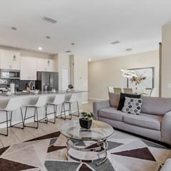 SL 4914 Windermere St