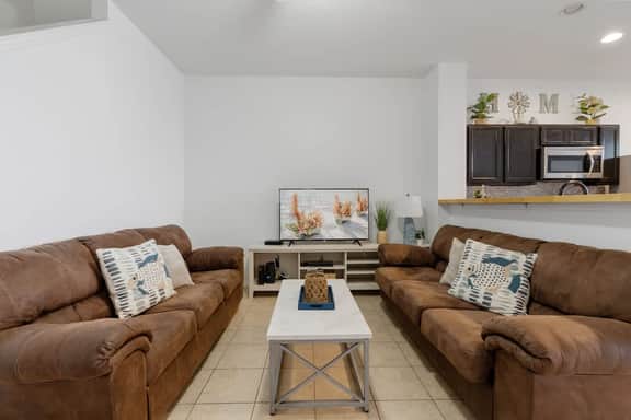 2685 Andros Ln - Image 3