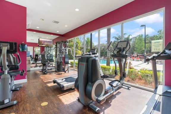 LV 16-108 - UV - Image 4